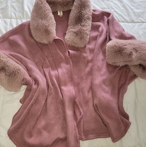 Forever 21 New Cape rose old brand